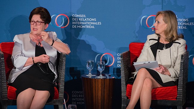 Monique F. Leroux, Pauline  Green